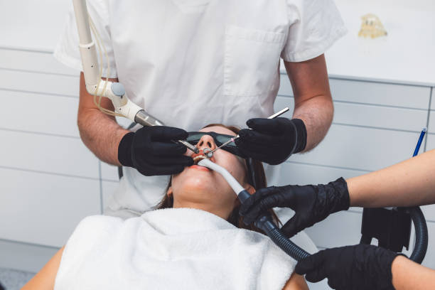 Best Cracked Tooth Emergency Dentist  in Fort Branch, IN